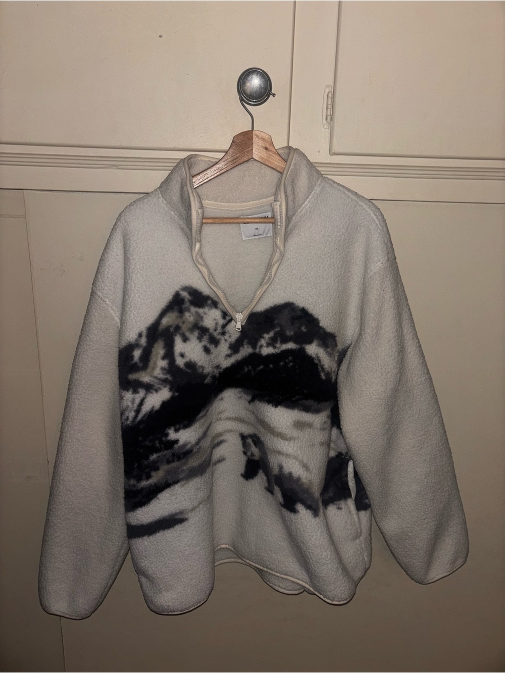 Old Navy Mens XL Fleece 1/4 Zip Mock Neck Pullover Bear Print Sweatshirt